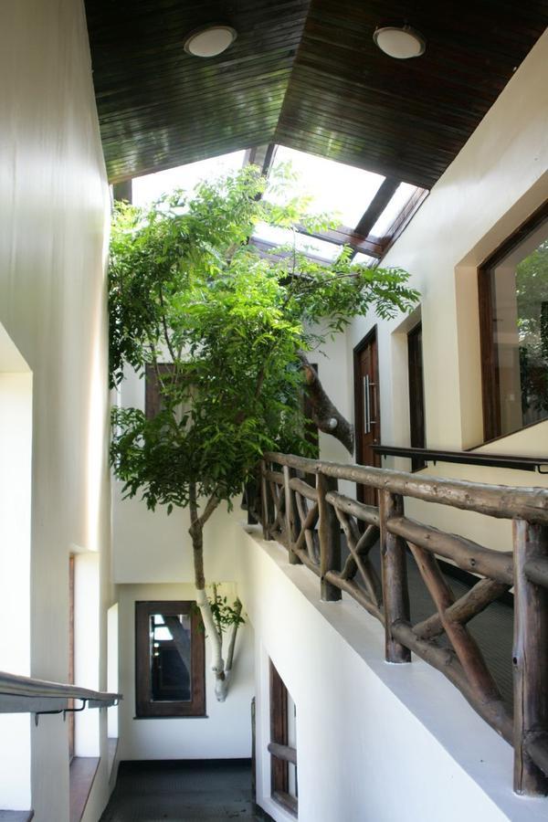 Treetops Mweiga Extérieur photo