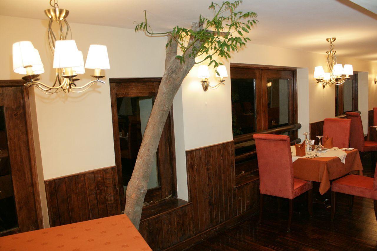 Treetops Mweiga Extérieur photo